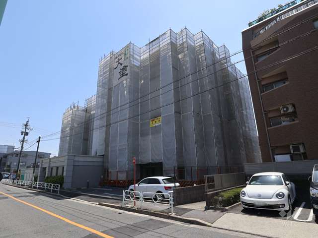 モアグレース千種清明山の外観(北西方向から)　※大規模修繕工事中