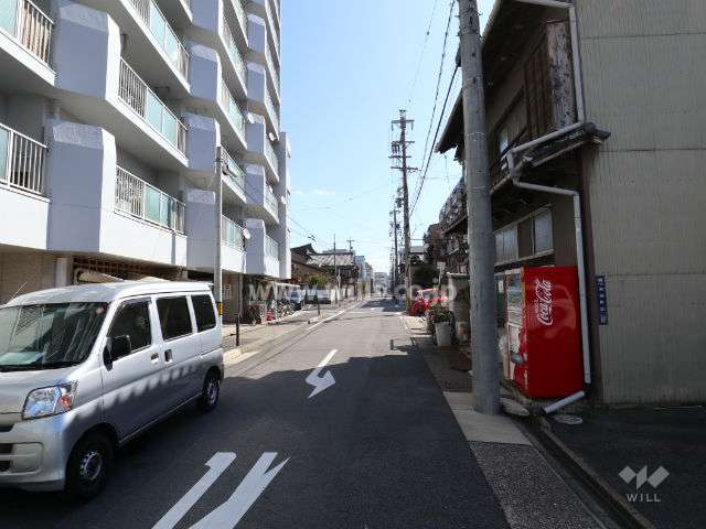 敷地南側前面道路