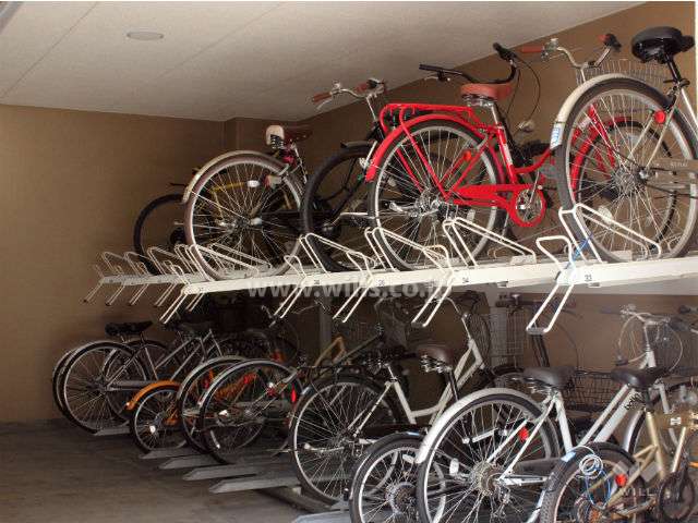 敷地内駐輪場（屋内機械式）