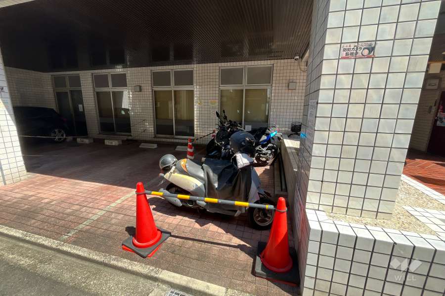 バイク置場