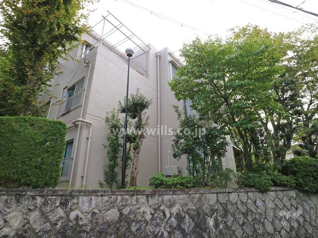城山パークハイツの外観（西側から）