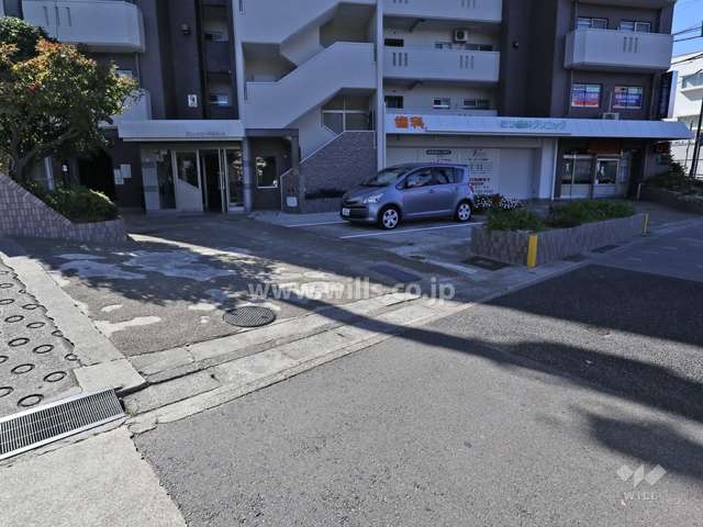 駐車場入り口