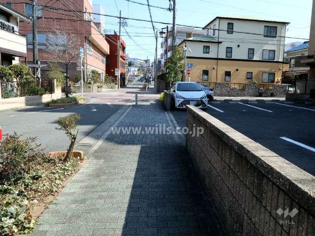 敷地の前面道路
