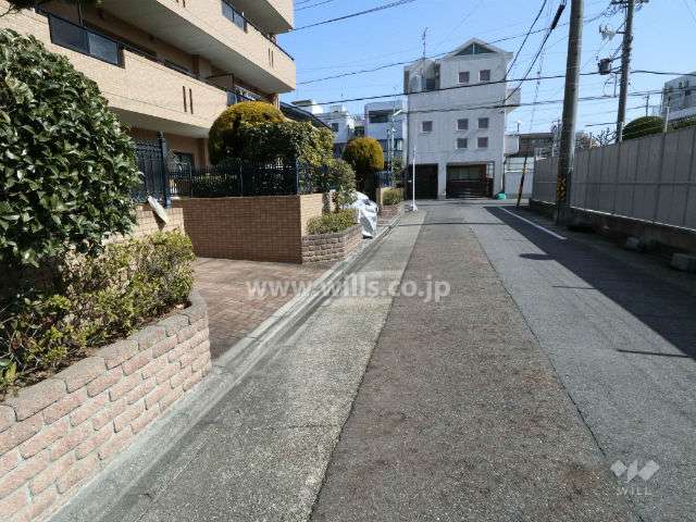 敷地の前面道路