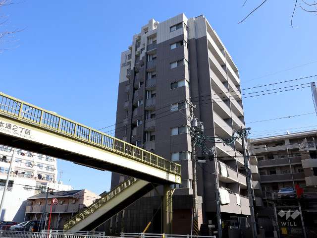 グランマノワール覚王山東の外観（南側から）