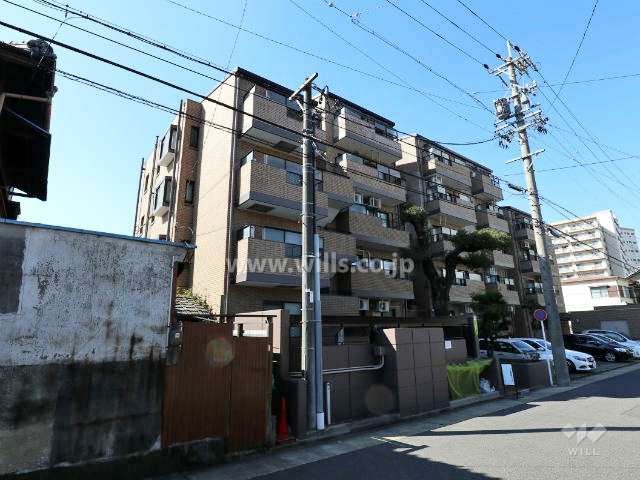 グランドメゾン神田町の外観（北東側から）