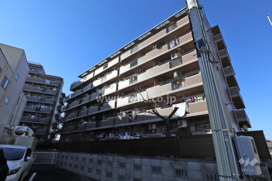 ユーステージ香流弐番館の外観（南東側から）