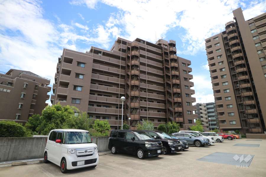 ユーステージ香流参番館の外観（西側から）