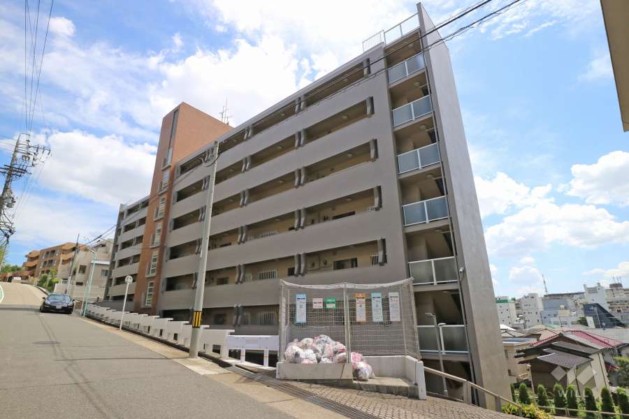 東山ハウスの外観（北西側から）