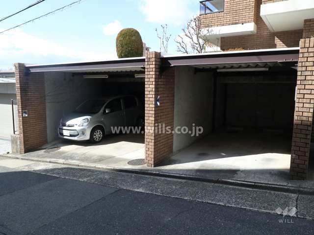 敷地内駐車場(屋内平面式)