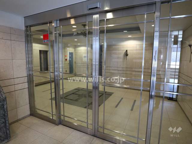 エントランスホール