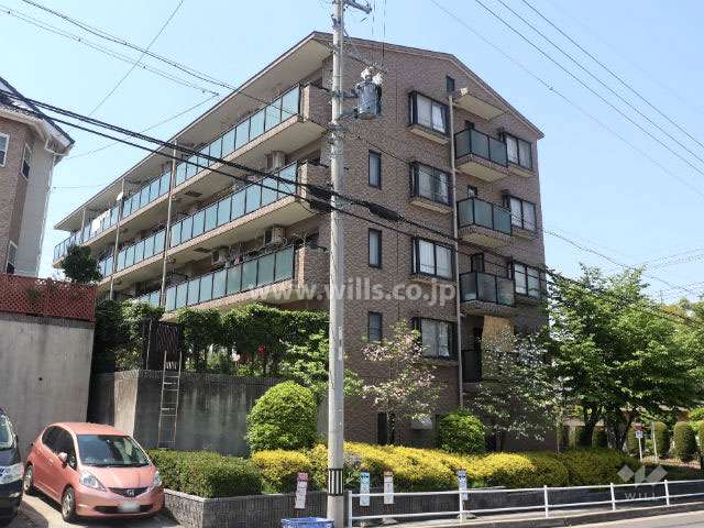 プリンスハイツ宮根台の外観(側から)