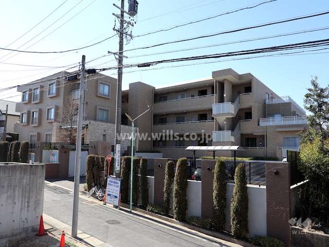 プリンスコート四谷坂の全景