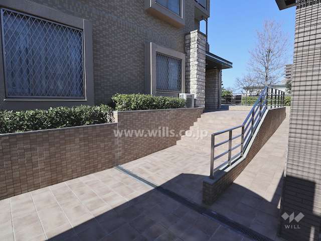 エントランスアプローチ