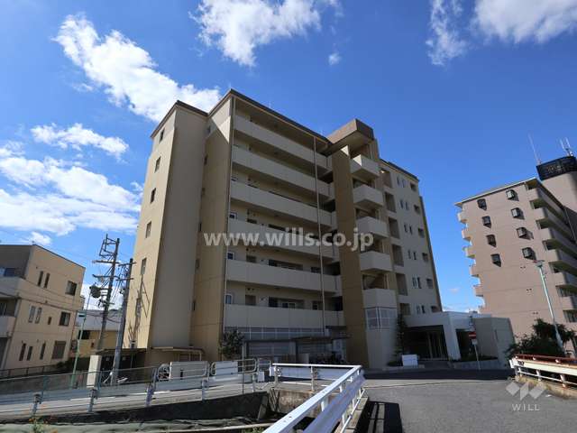 京命コンドミニアムの外観（北東側から）