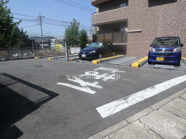 敷地内駐車場(屋外機械式)
