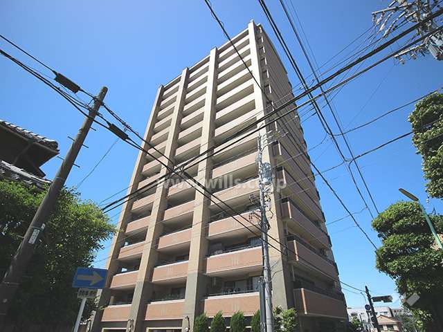 ローレルコート本山の外観（北側から）