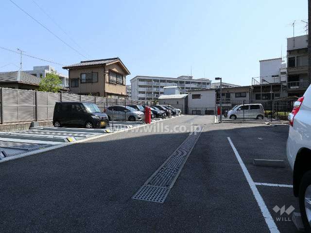 敷地内駐車場(屋外平面式・機械式)