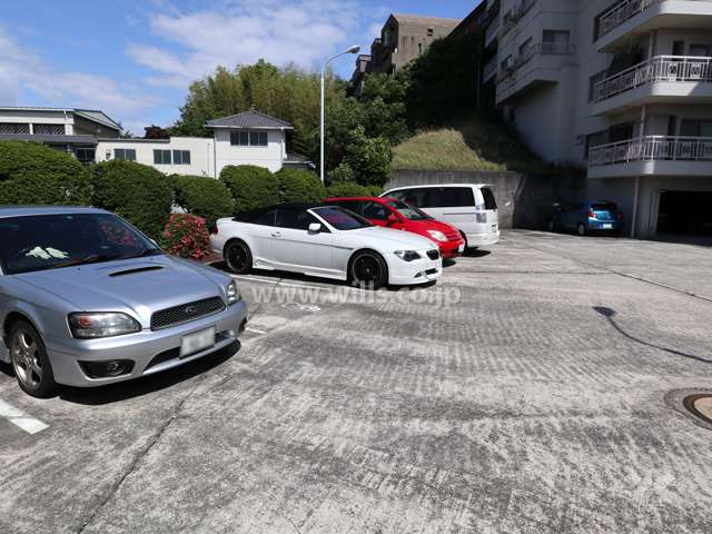敷地内駐車場(屋外平面式)
