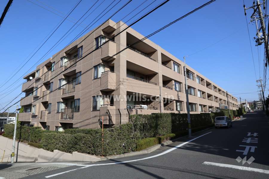 パークホームズ鹿子町の外観（南西側から）