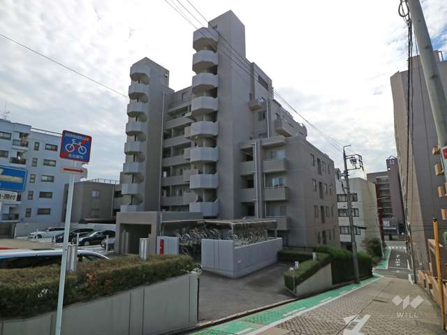 パークコート覚王山の外観（北西側から）