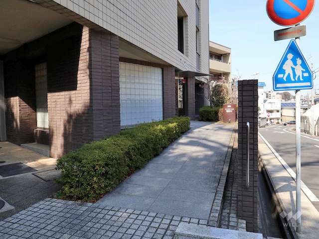 エントランスアプローチ