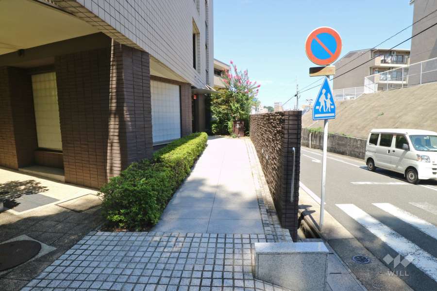 エントランスアプローチ