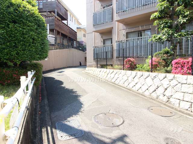 エントランスアプローチ