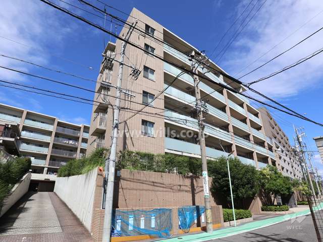 パークハウス東山の外観(南西側から)