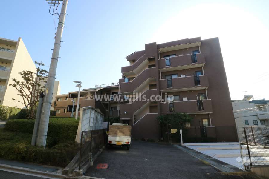 覚王山パークハイツの外観（北西側から）