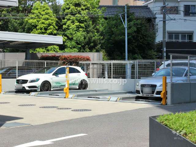 敷地内駐車場（屋外機械式）