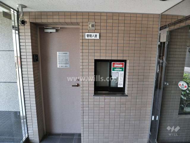 エントランス内管理人室