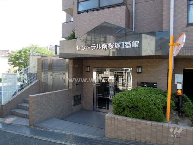 エントランス（オートロック付き）
