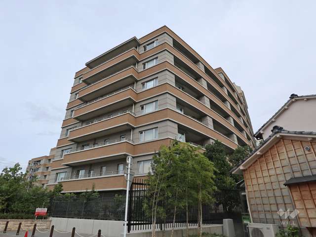 セントラルガーデンレジデンスⅡD棟の外観（南西側から）