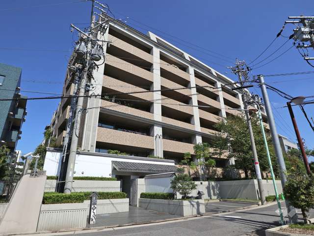パークハウス覚王山向陽荘の外観(南西方向から)