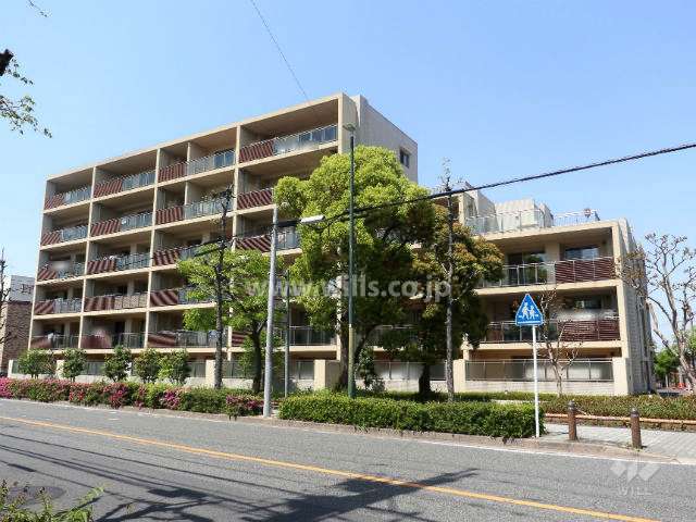 テラス富士見台パークレジデンスの外観(南東側から)