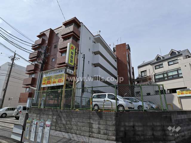 ハイネスヴィレッジの外観（東側から）