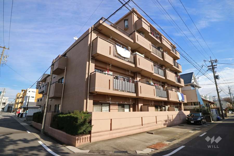 ユニーブル千種東の外観（南西側から）