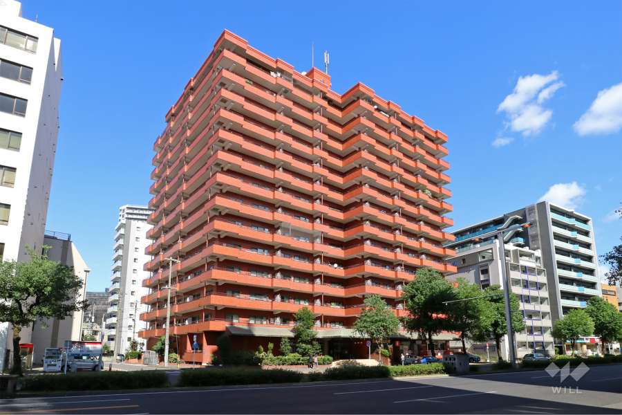 シャンボール千種の外観（南西側から）