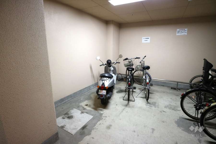 駐輪場・バイク置場
