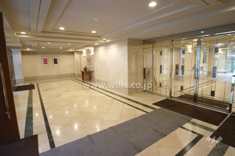 エントランスホール