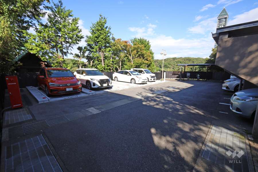 敷地内駐車場（屋外平面式・屋内平面式）