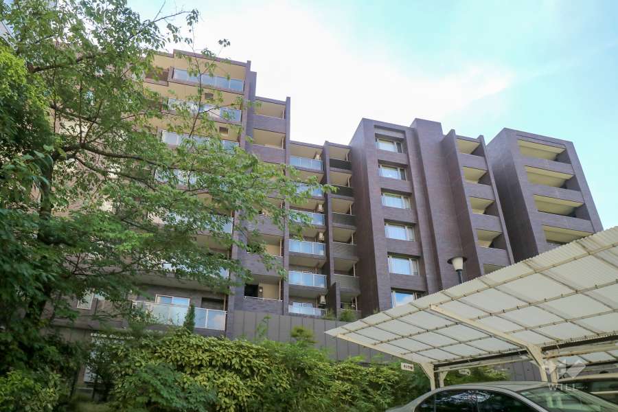 グランドヒルズ覚王山法王町松風の邸の外観(東側から)