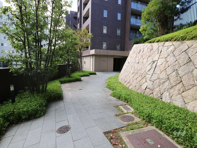 エントランスアプローチ