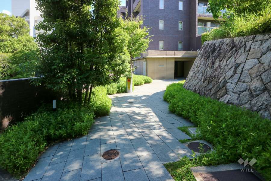 エントランスアプローチ