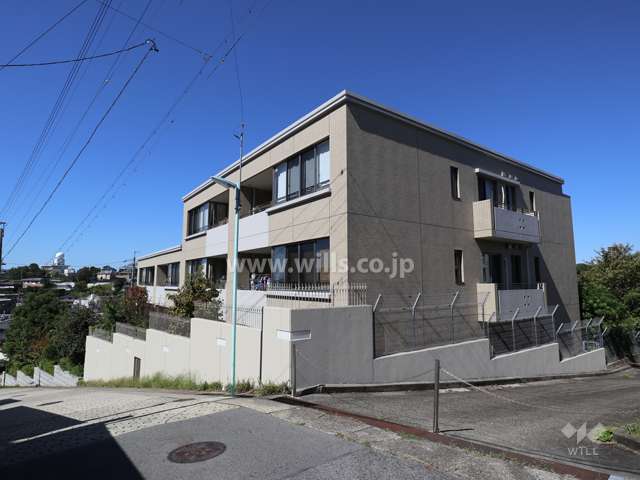 グランドメゾン鹿子町の外観（南東側から）