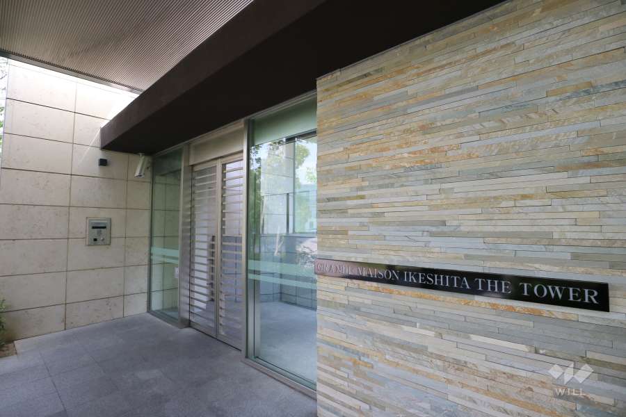 サブエントランス