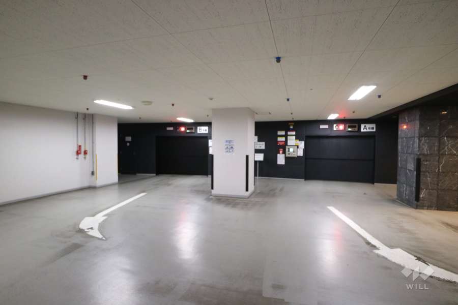 敷地内駐車場(屋内機械式)