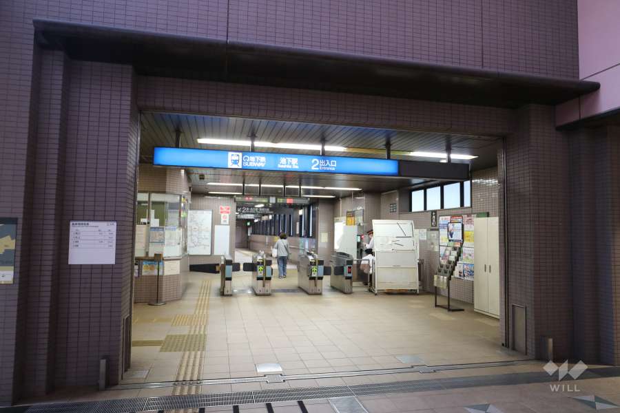池下駅直結しています。