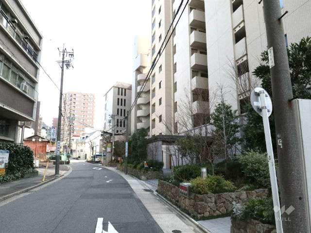 敷地北側前面道路